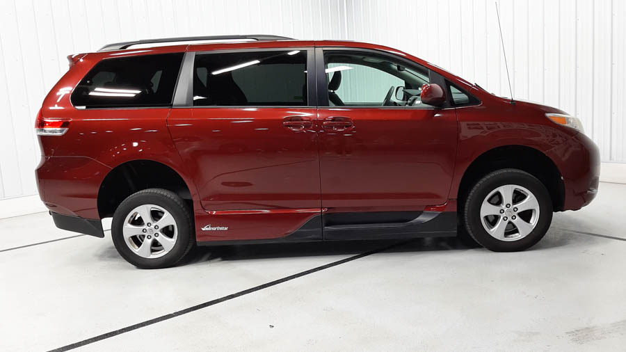 Used 2014 Toyota Sienna LE with VIN 5TDKK3DC3ES477602 for sale in Savage, Minnesota