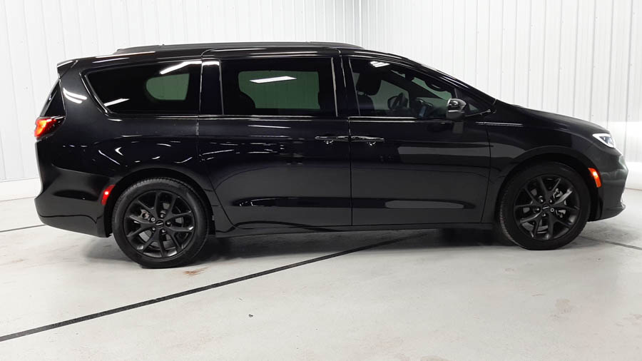 Used 2023 Chrysler Pacifica Touring L with VIN 2C4RC1BG1PR509013 for sale in Savage, Minnesota