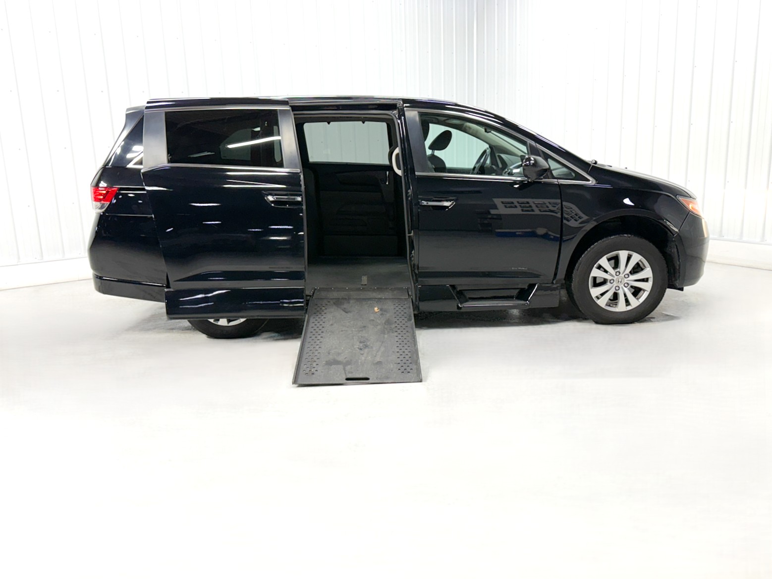 HONDA ODYSSEY EXL-R