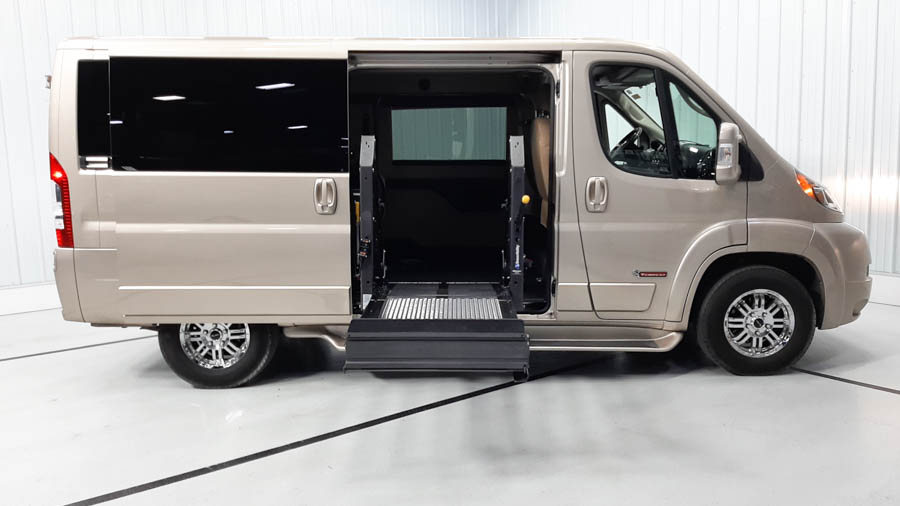 Used 2020 RAM ProMaster Cargo Van  with VIN 3C6TRVAG5LE102120 for sale in Savage, Minnesota