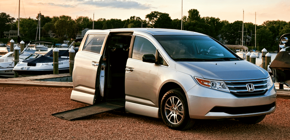 Honda Odyssey Handicap-Accessible Van At Rollx Vans