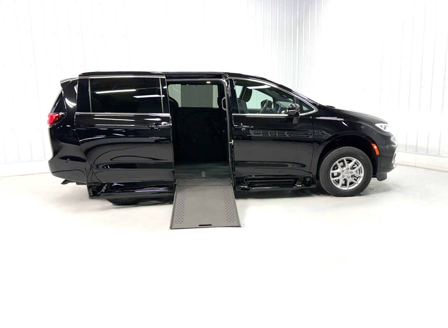 CHRYSLER PACIFICA SELECT