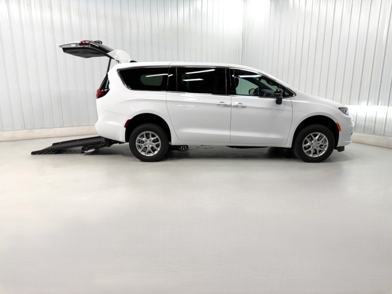 CHRYSLER PACIFICA SELECT RE