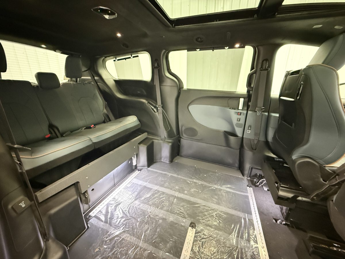 2027 Chrysler Pacifica